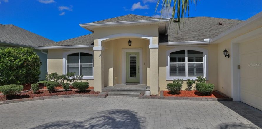 Villa ou maison à New Smyrna Beach, Floride 3 chambres, 195 m2 № 2429242