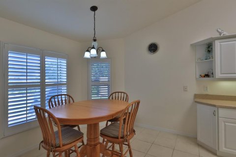 Villa ou maison à vendre à New Smyrna Beach, Floride: 3 chambres, 195 m2 № 2429242 - photo 17