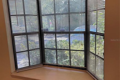 Touwnhouse à vendre à Orlando, Floride: 2 chambres, 110.55 m2 № 1840652 - photo 10