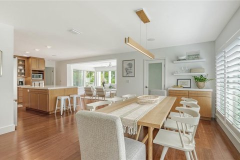 Casa en alquiler en Sarasota, Florida, 4 dormitorios, 226.68 m2 № 1111911 - foto 17
