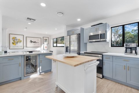 Casa en venta en Palmetto Bay, Florida, 5 dormitorios, 234.58 m2 № 2038284 - foto 11