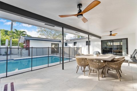 Casa en venta en Palmetto Bay, Florida, 5 dormitorios, 234.58 m2 № 2038284 - foto 22