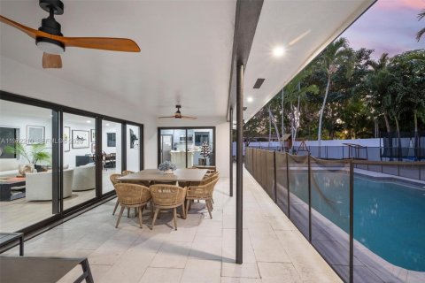 Casa en venta en Palmetto Bay, Florida, 5 dormitorios, 234.58 m2 № 2038284 - foto 30