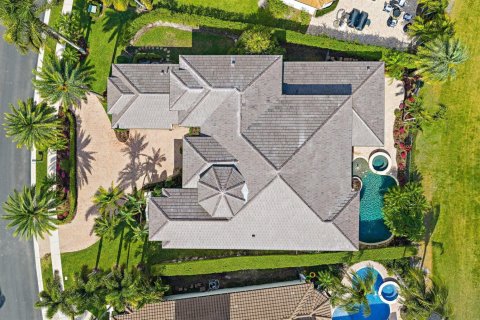 House in Palm Beach Gardens, Florida 5 bedrooms, 515.24 sq.m. № 2179931 - photo 7