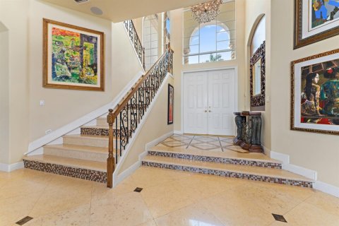 House in Palm Beach Gardens, Florida 5 bedrooms, 515.24 sq.m. № 2179931 - photo 9
