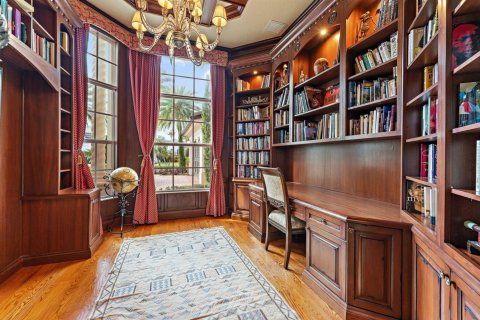 House in Palm Beach Gardens, Florida 5 bedrooms, 515.24 sq.m. № 2179931 - photo 17