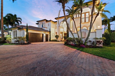 Villa ou maison à Palm Beach Gardens, Floride 5 chambres, 515.24 m2 № 2179931