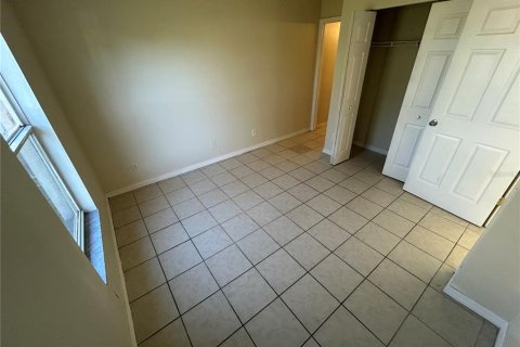 Villa ou maison à louer à Sarasota, Floride: 3 chambres, 100.61 m2 № 2389025 - photo 4