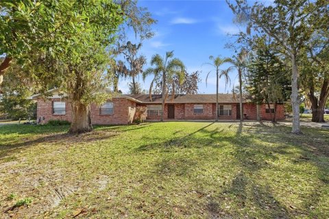 Propiedad comercial en venta en Winter Haven, Florida № 2330695 - foto 2