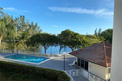 Condo à Cutler Bay, Floride, 1 chambre  № 2320508