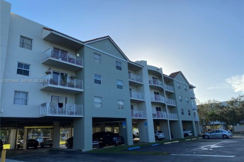 Copropriété à louer à Cutler Bay, Floride: 1 chambre, 70.61 m2 № 2320508 - photo 2