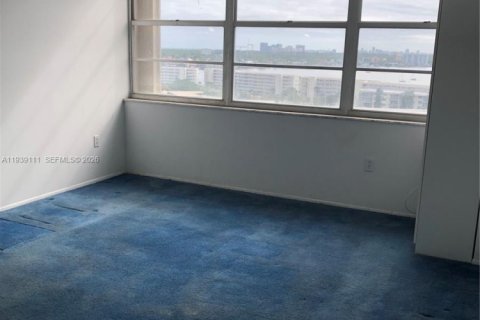 Купить кондоминиум в Авентура, Флорида 1 спальня, 93.37м2, № 2002668 - фото 22