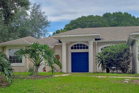 House in Clermont, Florida 4 bedrooms, 227.05 sq.m. № 2239104 - photo 3