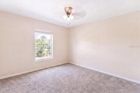 House in Clermont, Florida 4 bedrooms, 227.05 sq.m. № 2239104 - photo 24