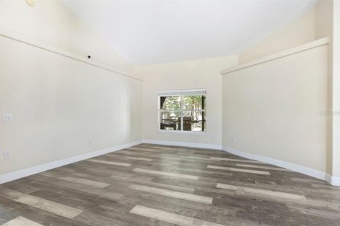 House in Clermont, Florida 4 bedrooms, 227.05 sq.m. № 2239104 - photo 7