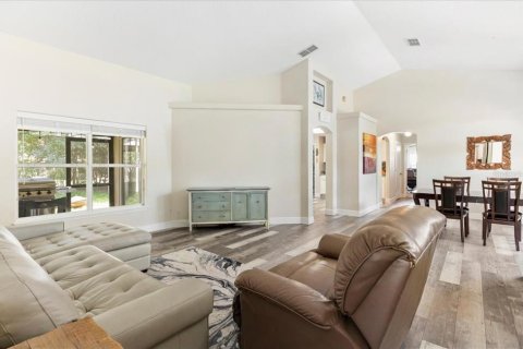 House in Clermont, Florida 4 bedrooms, 227.05 sq.m. № 2239104 - photo 6