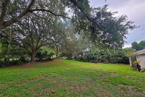 House in Clermont, Florida 4 bedrooms, 227.05 sq.m. № 2239104 - photo 30