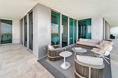 Condominio en alquiler en Bal Harbour, Florida, 3 dormitorios, 245.54 m2 № 1991288 - foto 6