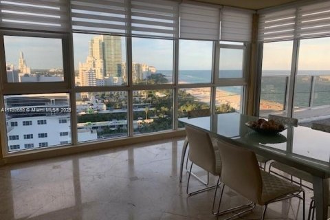 Condo in Miami Beach, Florida, 3 bedrooms  № 1471609 - photo 17