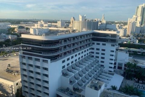 Copropriété à louer à Miami Beach, Floride: 3 chambres, 222.97 m2 № 1471609 - photo 22