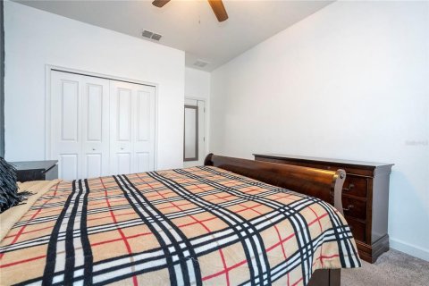 House in Kissimmee, Florida 3 bedrooms, 164.99 sq.m. № 1912629 - photo 30