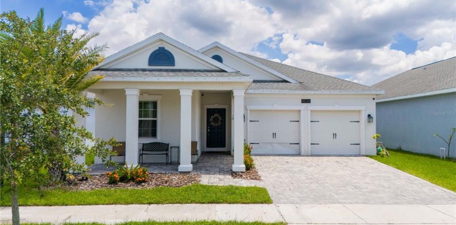 House in Kissimmee, Florida 3 bedrooms, 164.99 sq.m. № 1912629