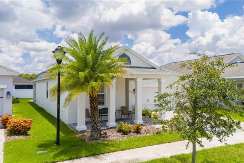 House in Kissimmee, Florida 3 bedrooms, 164.99 sq.m. № 1912629 - photo 3