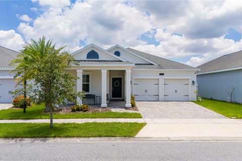 House in Kissimmee, Florida 3 bedrooms, 164.99 sq.m. № 1912629 - photo 2