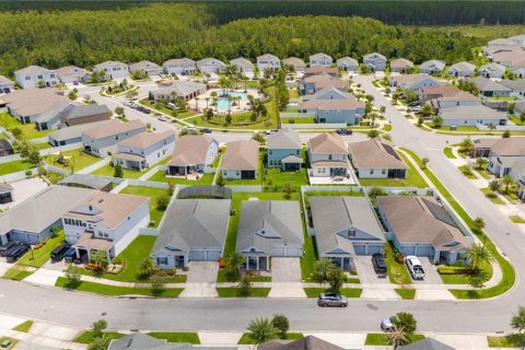 House in Kissimmee, Florida 3 bedrooms, 164.99 sq.m. № 1912629 - photo 6