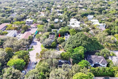 Villa ou maison à vendre à Miami, Floride: 2 chambres, 144.28 m2 № 1949734 - photo 4
