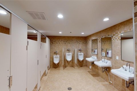 Propiedad comercial en alquiler en Casselberry, Florida № 1662896 - foto 10