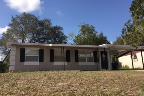 House in Orlando, Florida 3 bedrooms, 92.9 sq.m. № 2393461