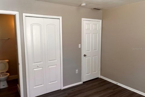 House in Orlando, Florida 3 bedrooms, 92.9 sq.m. № 2393461 - photo 11