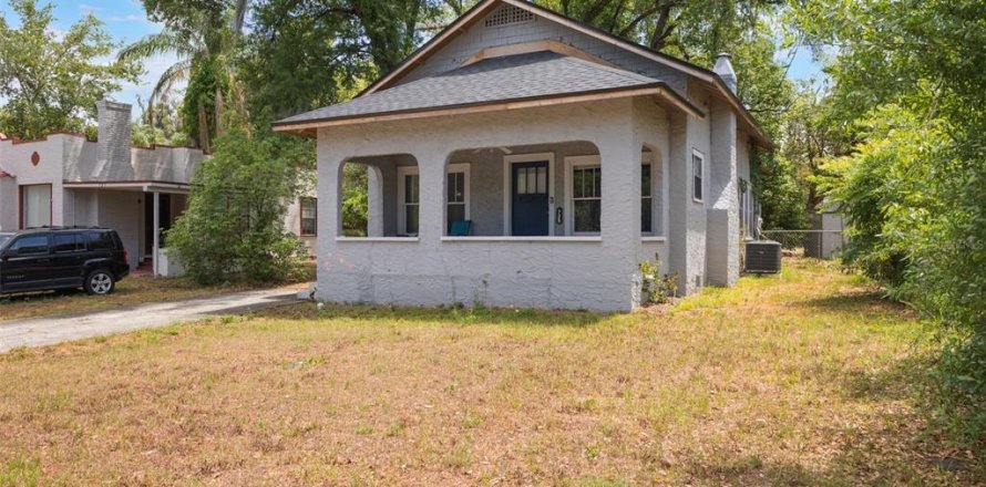 House in DeLand, Florida 2 bedrooms, 87.7 sq.m. № 1673129