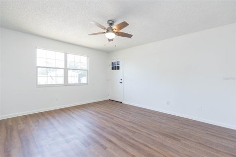 Apartamento en alquiler en Tampa, Florida, 2 dormitorios, 150.5 m2 № 2108634 - foto 11