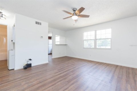 Apartamento en alquiler en Tampa, Florida, 2 dormitorios, 150.5 m2 № 2108634 - foto 10