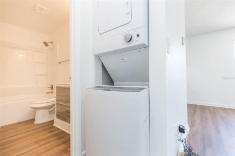 Apartamento en alquiler en Tampa, Florida, 2 dormitorios, 150.5 m2 № 2108634 - foto 8