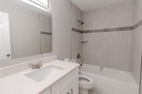 Touwnhouse à vendre à Palm Coast, Floride: 2 chambres, 94.85 m2 № 1884279 - photo 11