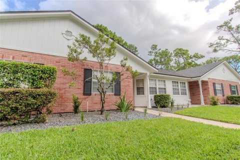 Touwnhouse à vendre à Palm Coast, Floride: 2 chambres, 94.85 m2 № 1884279 - photo 23