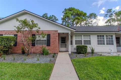 Touwnhouse à vendre à Palm Coast, Floride: 2 chambres, 94.85 m2 № 1884279 - photo 1