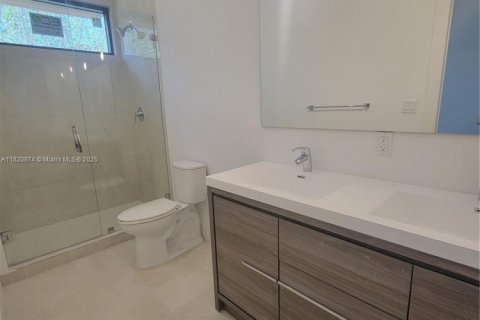 Townhouse in Dania Beach, Florida 3 bedrooms, 146.97 sq.m. № 2013746 - photo 3