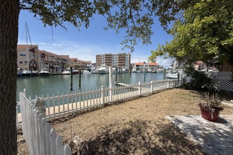 Land in Madeira Beach, Florida № 2314741 - photo 6