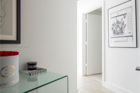 Appartement à louer à Miami, Floride: 2 chambres, 77.57 m2 № 1976891 - photo 10