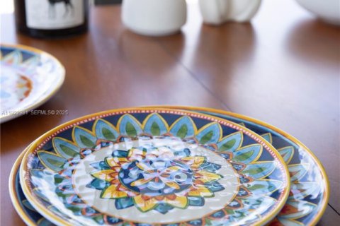 Appartement à louer à Miami, Floride: 2 chambres, 77.57 m2 № 1976891 - photo 8