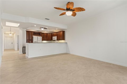 Condo in Punta Gorda, Florida, 2 bedrooms  № 1743715 - photo 16