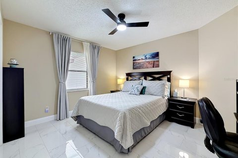 Casa en venta en Winter Haven, Florida, 3 dormitorios, 178.74 m2 № 2155991 - foto 25