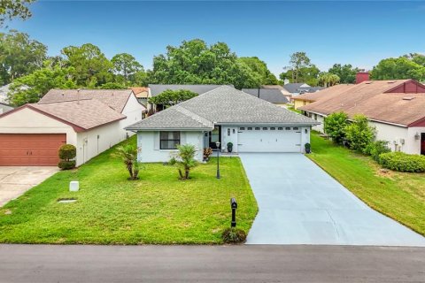 Casa en Winter Haven, Florida 3 dormitorios, 178.74 m2 № 2155991