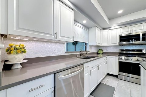 Casa en venta en Winter Haven, Florida, 3 dormitorios, 178.74 m2 № 2155991 - foto 16