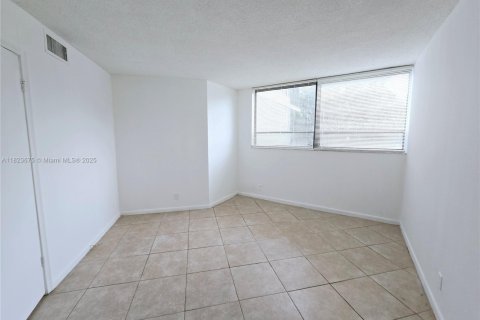 Copropriété à vendre à West Palm Beach, Floride: 1 chambre, 72 m2 № 1788569 - photo 6