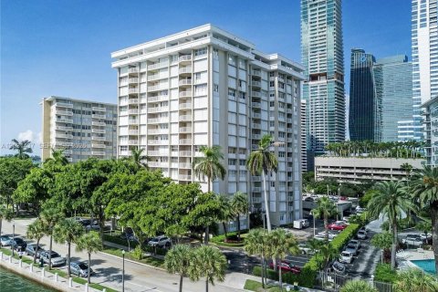 Condo in Miami, Florida, 2 bedrooms  № 2172762 - photo 27
